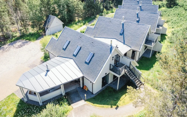 Otter Lodge