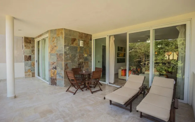 Playa Ge 205 A 2 Bedroom Condo by Redawning