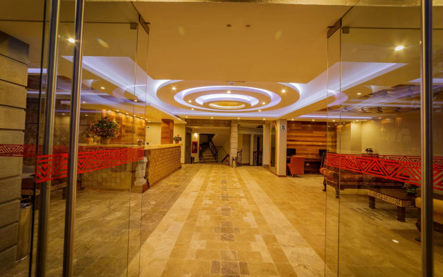 Yawar Inka Hotel
