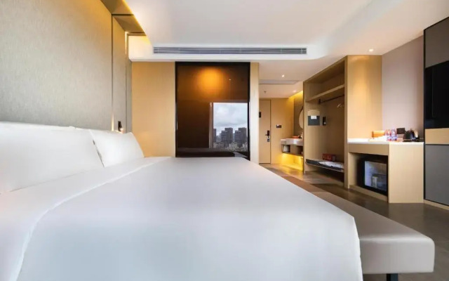 Atour Hotel Zhuhai Gongbei Fuhuali Huanyucheng