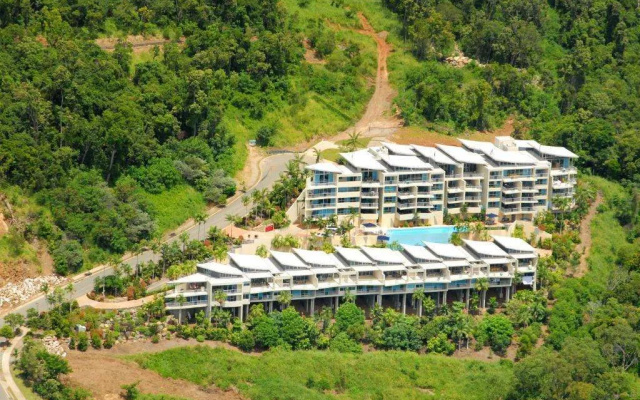 Grand Mercure Azure Sea Whitsundays