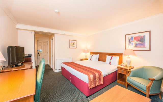 OYO Tong Park Hotel