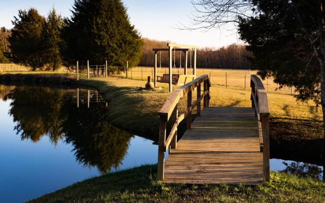 Moon Lake Farm and Bed and Breakfast