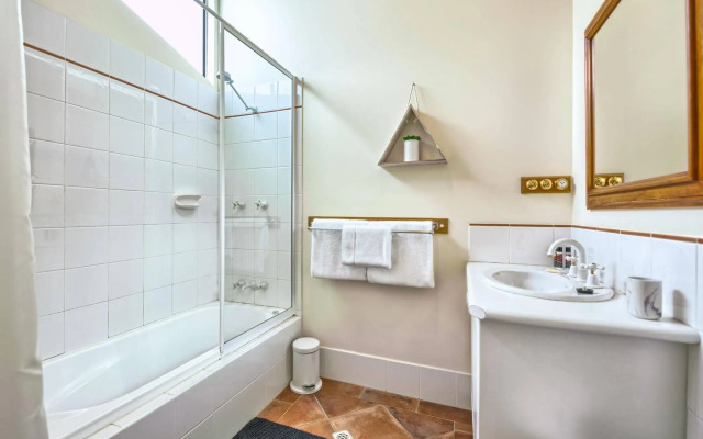 Spencer Suites Albany