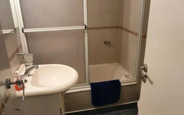 Depto de 2 ambientes zona Guemes