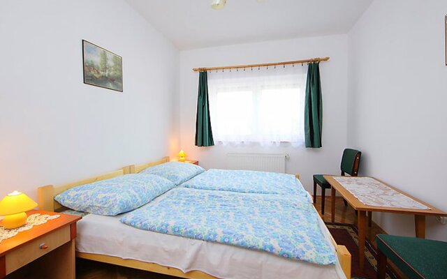 Balaton H2058