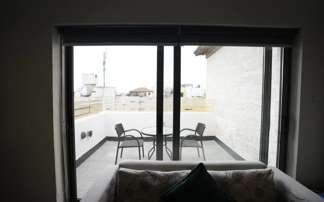 Naylover Hotel Suites