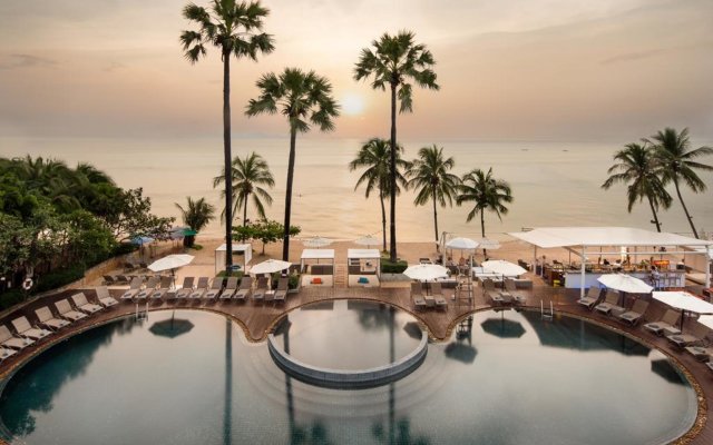 Pullman Pattaya Hotel G