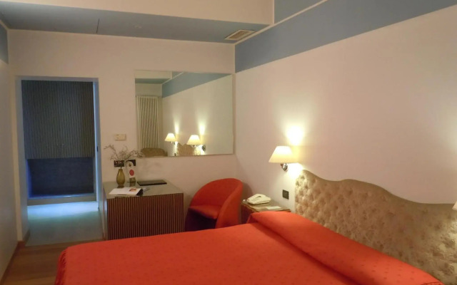 Metropole Suisse Hotel