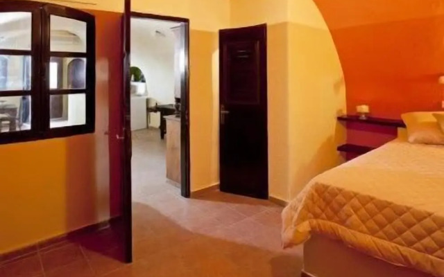Lava Suites and Lounge