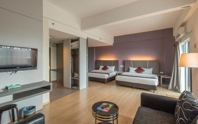 Marvelux Hotel