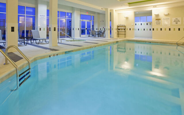 Holiday Inn Columbia East by IHG