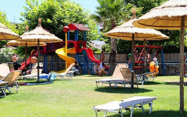 Star Beach Village & Water Park