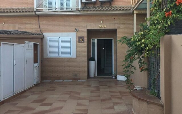 House With 3 Bedrooms in València, With Wonderful sea View, Pool Acces
