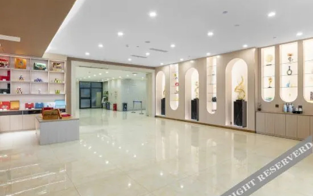 Yintong  Holiday  Inn(Tai'an Fangte Branch)