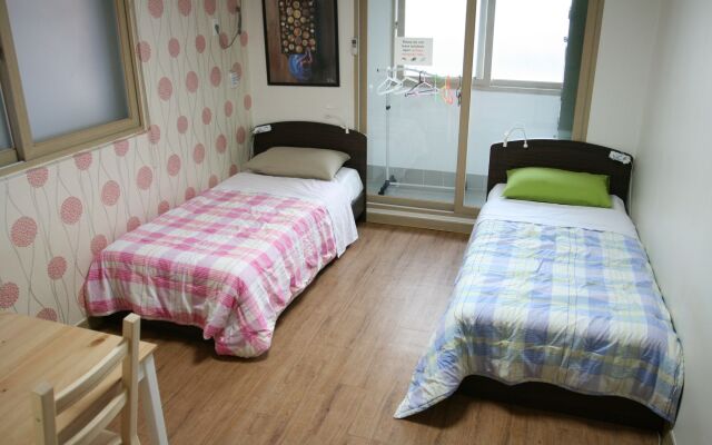 Seoulwise Guesthouse - Hostel