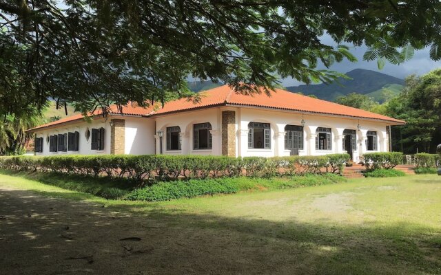 Hotel Clube dos 200