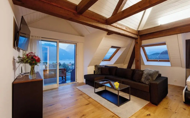 BERG&BERG APARTMENTS-Spiez Self Check-In