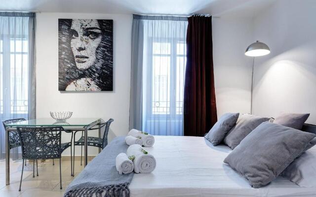 IMMOGROOM - 8 min from the Palais - AC - Quai St Pierre