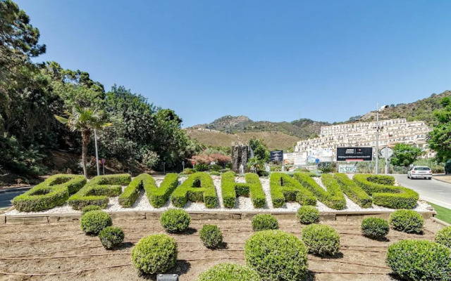 RI B2a- Relaxed Modern Flat in Benahavis