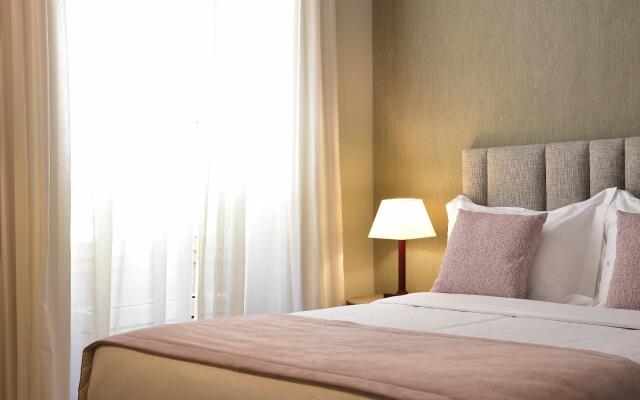 Central Suites & Apartments