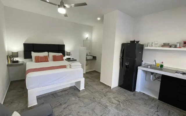 12 Lucky in Isla Mujeres