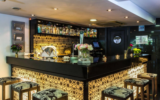 Отель Sercotel Hmo Martina