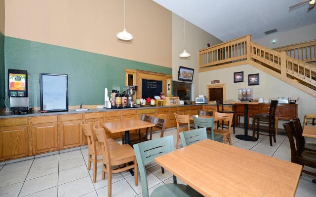 Best Western Plus Flint Airport Inn & Suites