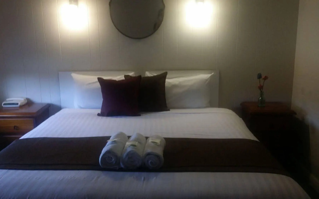 Bidgee Motor Inn