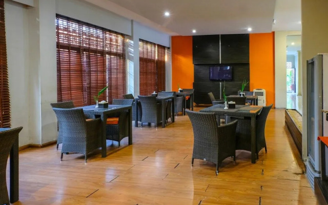OYO 972 Griya Asri Hotel Mataram