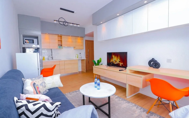 Lux Suites Havana Studio Apartments