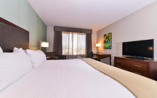 Holiday Inn Express & Suites Indio - Coachella Valley by IHG
