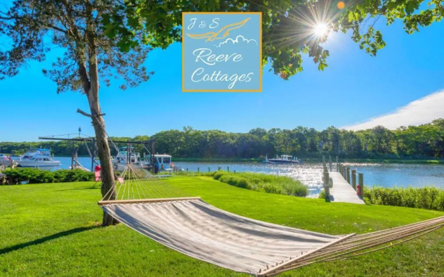 Premier Waterfront Cottage 2