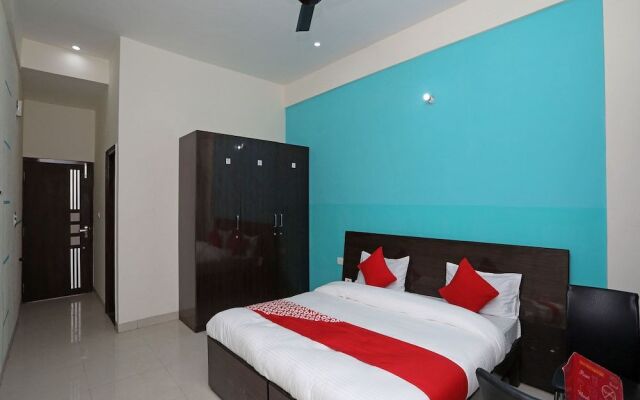 OYO 14634 Star Guest House