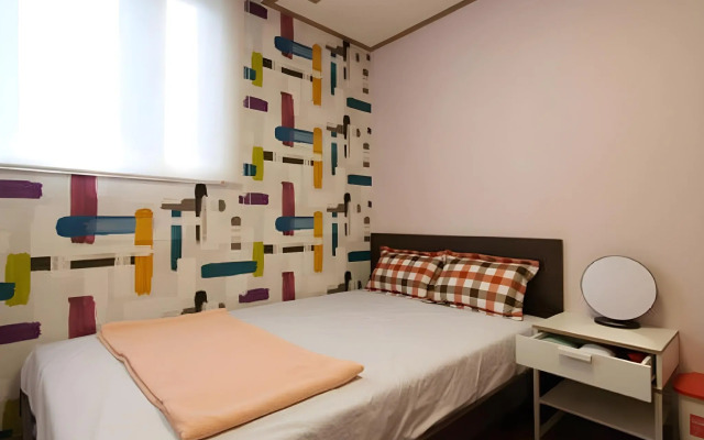 Cube Guesthouse