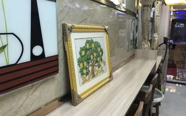 Bengbu Flower Theme Apartment