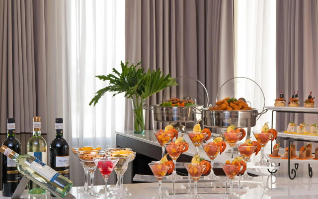 Seda Abreeza - Newly Renovated