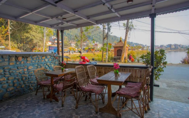 Oyo 225 Hotel Fewa Corner