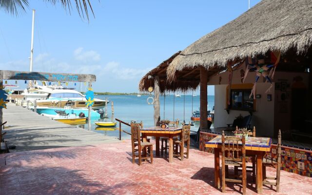 El Milagro Beach Hotel & Marina