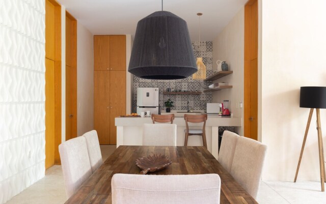 Manor 6 By Lockey