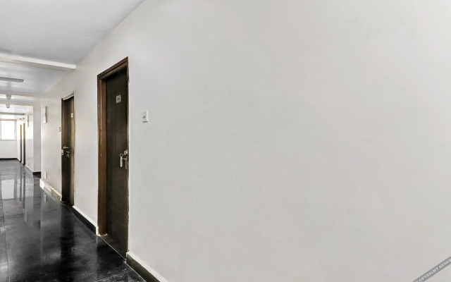 Itsy By Treebo - Royal Galaxy Kukatpally