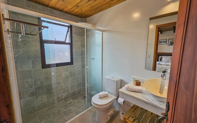 Estudios no Capivari by The Lodges