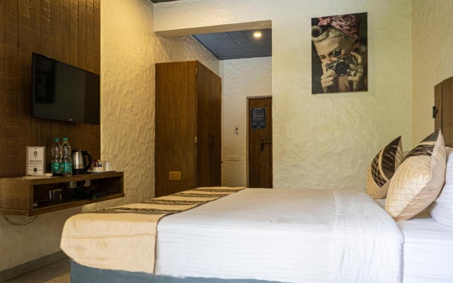 SIA Signature Calangute
