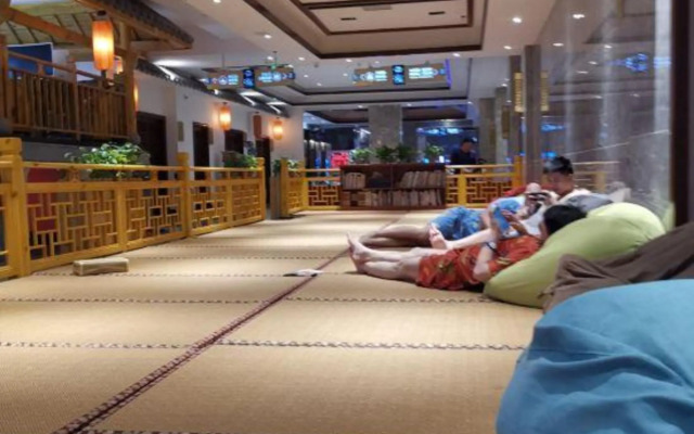 Miou International Hotel