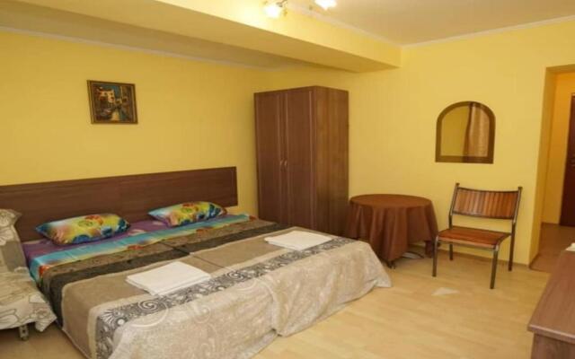 Aleandr Hotel