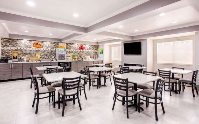 Quality Inn & Suites Myrtle Beach near Outlets