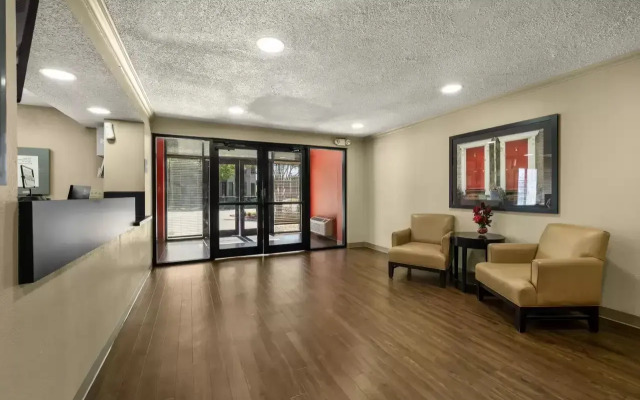 Suburban Studios Houston North I-45
