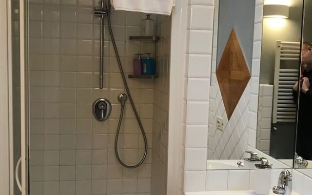 Romantic and Charming Apartments