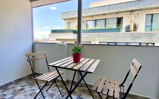 Downtown Victoria Apartments By CityBookings