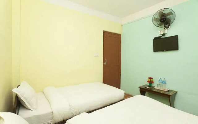 SPOT ON 443 Mountain Wall Hotel